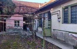 Apartament la casa, 3 camere, 100 mp utili, teren 568 mp, zona Titulescu