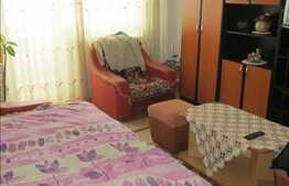 4 camere, 90,5 mp, decomandat, partial mobilat, zona strazii Aurel Vlaicu!