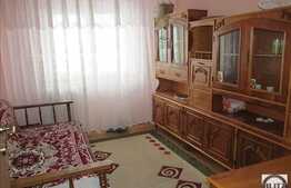 4 camere, 90,5 mp, decomandat, partial mobilat, zona strazii Aurel Vlaicu!