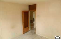 Vanzare apartament cu 4 camere cu 2 balcoane si loc parcare