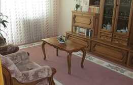 3 camere, 70 mp, decomandat, zona strazii Campului