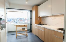 Apartament de 3 camere, 71.7 mp, modern, zona Centrala