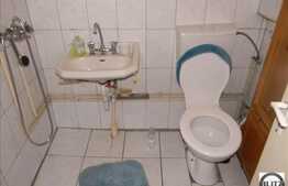 4 camere, 81 mp, 2 balcoane inchise, zona strazii Aleea Padin!