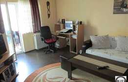 2 camere, 50 mp utili, decomandat, zona strazii Calea Floresti!