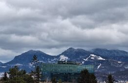 Garsonieră modernă, 32mp, zona Astra 