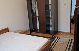 Garsonieră decomandată cu balcon, etaj indermediar, zona Calea București