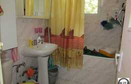 3 camere, 65 mp, decomandat, 2 boxe, 2 balcoane, zona strazii Ialomitei