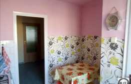 De vanzare apartament 4 camere decomandate, zona Aleea Retezat. Boxa inclusa!