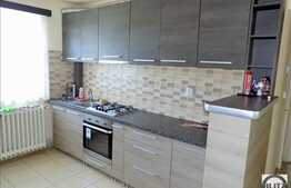 4 camere, 82 mp, boxa subsol, parcare, zona strazii Mehedinti