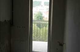 Zona Centrala, o camera, semifinisat!