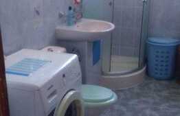 4 camere, 78 mp, boxa si parcare, zona strazii Negoiu!