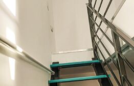 Apartament 4 camere, 120mp, 2 nivele, parcare, zona Stejarului