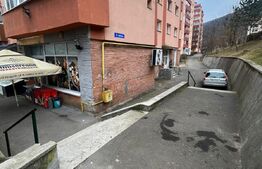 Spațiu comercial 117mp în Răcădău