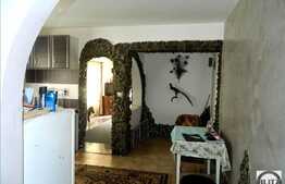 Vanzare 1 camera, 42 mp, balcon, imobil nou, zona POLUS, cu parcare!