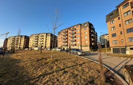 Pont! Apartament cu 2 camere FINISAT, 39.50mp, etaj intermediar cu priveliste, ansamblu Beta Residence