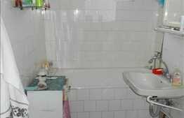 3 camere, 66 mp, decomandat, boxa la subsol, zona strazii Primaverii!