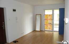 Vanzare 2 camere, superfinisat! Pret bun! Zona aerisita!