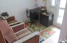 4 camere, 68 mp, parcare, 3 boxe, zona strazii Campului