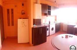 2 camere, 44 mp utili, semidecomandat, zona Facultatii de Litere