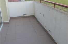 De vanzare mansarda cu 2 camere, 45 mp, balcon, zona Terra!