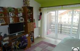 2 camere de vanzare, 52 mp, mobilat si utilat, zona Eroilor.