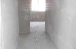 2 camere, 61 mp, etaj intermediar, semifinisat, zona Polus Center