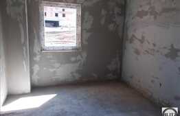 2 camere, 61 mp, etaj intermediar, semifinisat, zona Polus Center