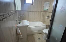 Apartament 2 camere, 47 mp, garaj, etaj intermediar, bloc cu 6 apartamente, zona Oasului