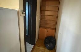 Apartament 2 camere, 47 mp, garaj, etaj intermediar, bloc cu 6 apartamente, zona Oasului