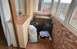 Apartament 2 camere, 47 mp, garaj, etaj intermediar, bloc cu 6 apartamente, zona Oasului