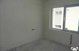 3 camere, 64 mp, semifinisat! Zona Sesul de Sus! Loc de parcare!