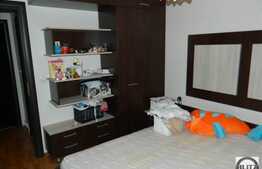 3 camere, 58 mp, mobilat modern, zona Casa Piratilor