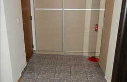 3 camere, 58 mp, mobilat modern, zona Casa Piratilor