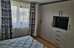 Casa 5 camere, IZVOR