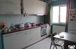 2 camere, 54 mp, etaj interdediar, zona strazii Fabricii