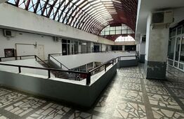 Spatiu comercial, 58 mp, 2 parcari, zona Piata Marasti