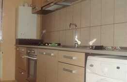 Vanzare 1 camera, 40 mp , cu loc de parcare! Zona Eroilor!