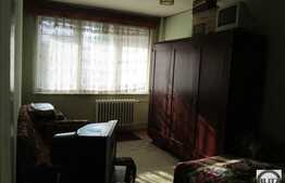 3 camere, 65 mp, etaj intermediar, zona strazii Unirii