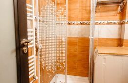 Apartament 2 camere decomandate, 49mp, etaj intermediar, zona Horea 