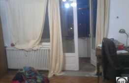 3 camere, 84 mp utili, decomandat, 2 balcoane,zona strazii Splaiul Independentei