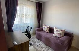 Apartament cu 3 camere, la cheie, lux, etaj intermediar, zona Petrom