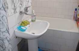 3 camere, 46 mp, etaj intermediar, zona strazii Mehedinti