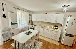 Apartament 4 camere, 74mp, 2 parcari, zona Florilor