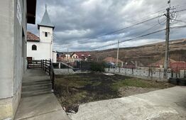Casa 5 camere, 186 mp, 400 teren, 6 parcari, zona Valea Chintaului
