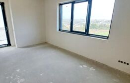 Casa unifamiliala in regim triplex, 5 camere, 195mp, teren 255mp, situata in Borhanci