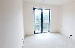 Casa unifamiliala in regim triplex, 5 camere, 221mp, teren 221mp, situata in Borhanci