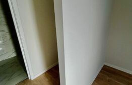 Apartament de 3 camere, 67 mp, etaj intermediar, finisat, zona VIVO