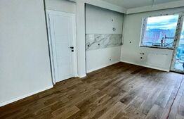 Apartament de 3 camere, 67 mp, etaj intermediar, finisat, zona VIVO