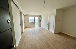 Apartament de 3 camere, 67 mp, etaj intermediar, finisat, zona VIVO