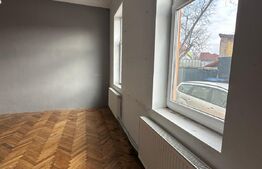 Spatiu comercial 120 mp, 4 parcari, zona strazii Paris